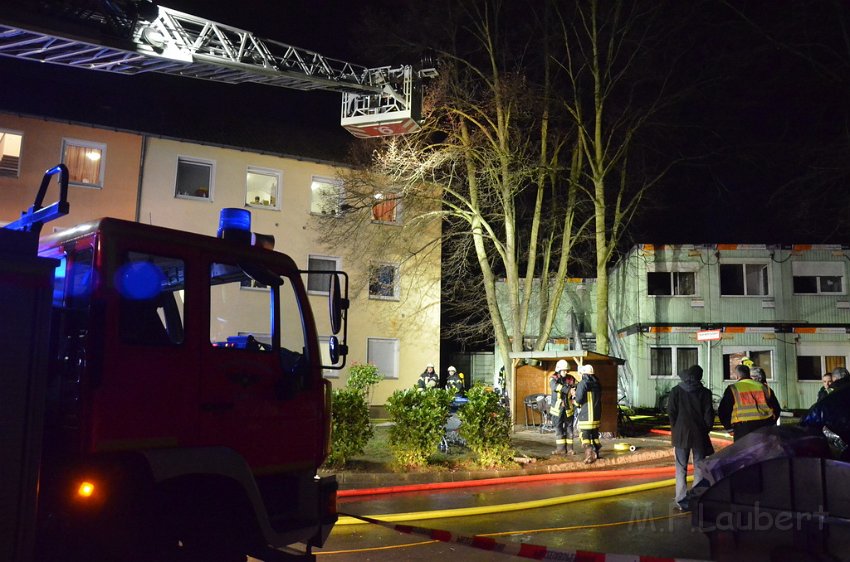 Feuer 3 Asylantenheim Koeln Muelheim Am Springborn P128.JPG - Miklos Laubert
